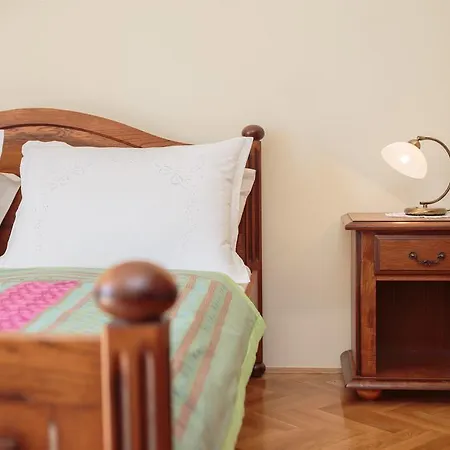 And Alen Apartmán Duće