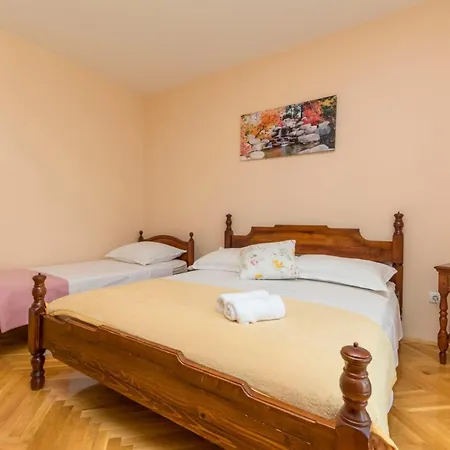 And Alen Apartmán Duće