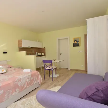 Apartmán And Alen