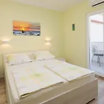 Apartament And Alen *
