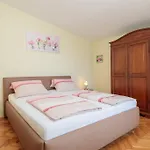 And Alen Apartament Duće