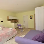 Apartament And Alen