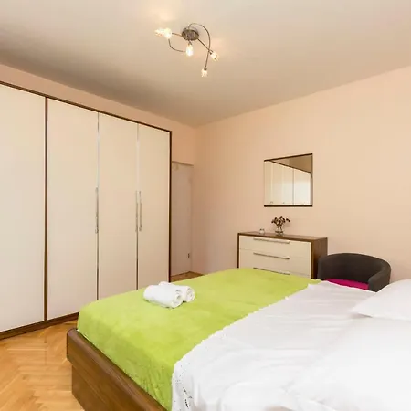 Apartman And Alen